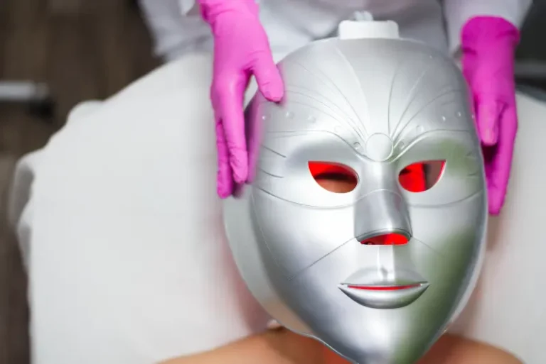 LED Face Mask : A Complete Guide